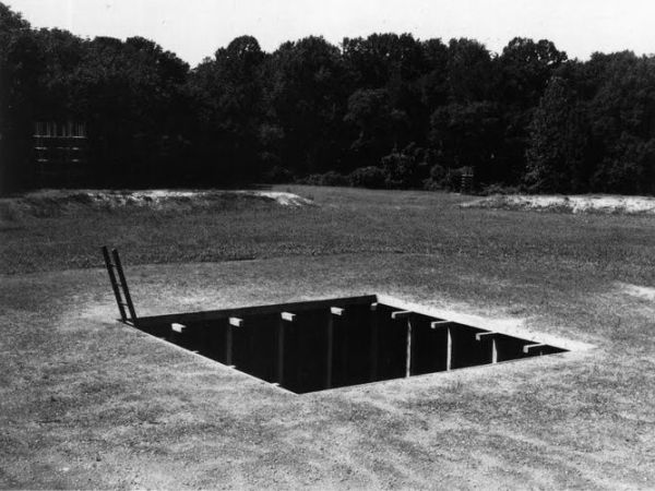 Pulled Into the Deep South’s Pit – by Steven&nbsp;McCain